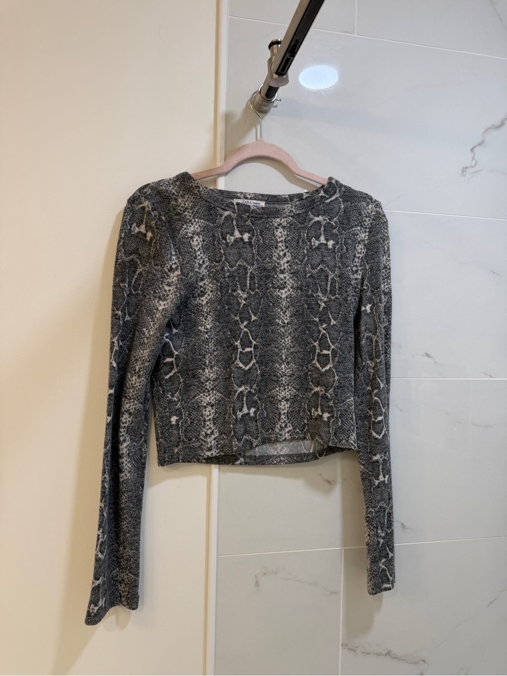 Zara Gray Snakeskin Sweater